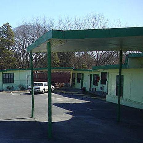Madill Inn Exterior photo